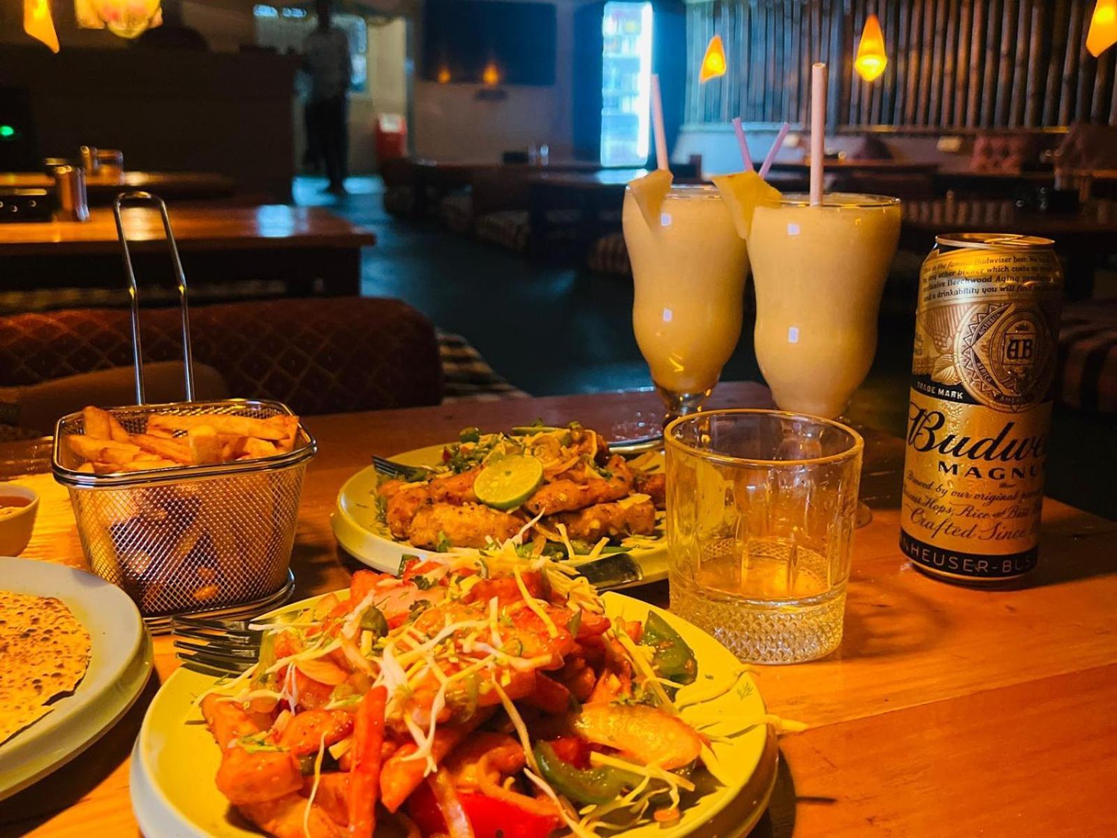 Hampi Village Resort & Tutti Cafe 外观 照片