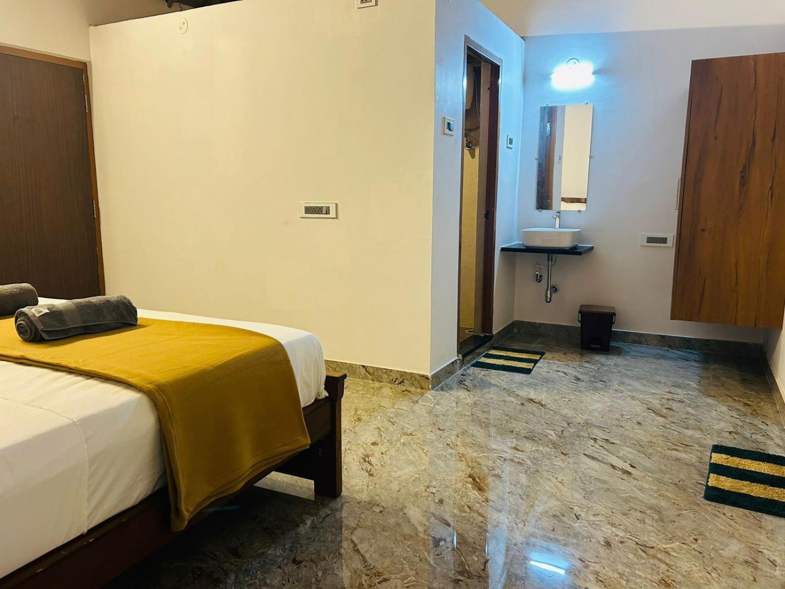 Hampi Village Resort & Tutti Cafe 外观 照片
