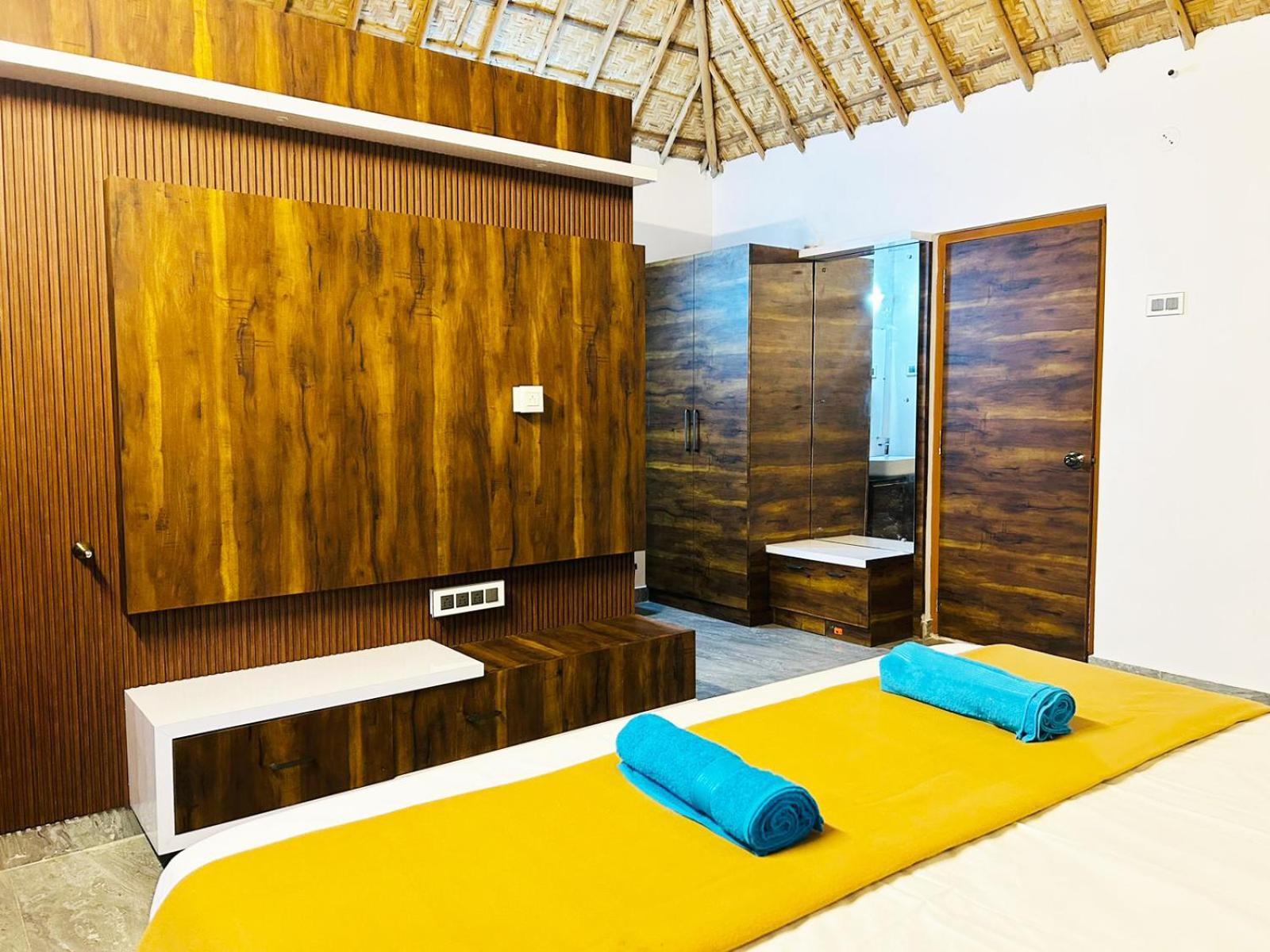 Hampi Village Resort & Tutti Cafe 外观 照片