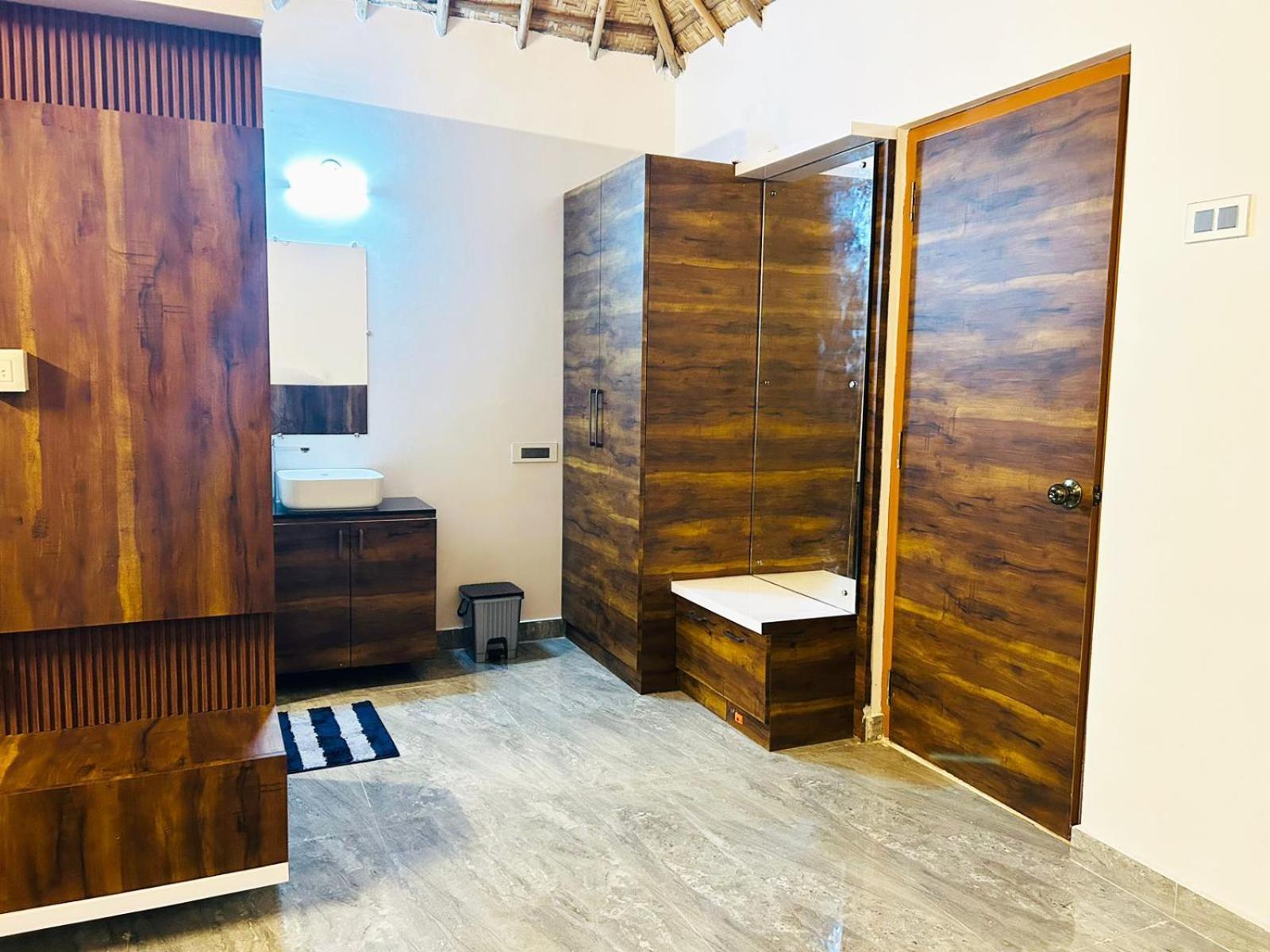 Hampi Village Resort & Tutti Cafe 外观 照片