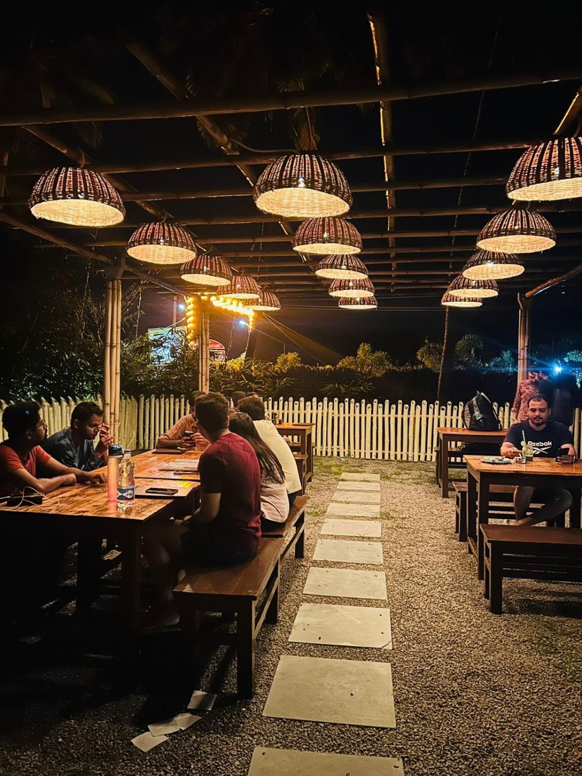Hampi Village Resort & Tutti Cafe 外观 照片