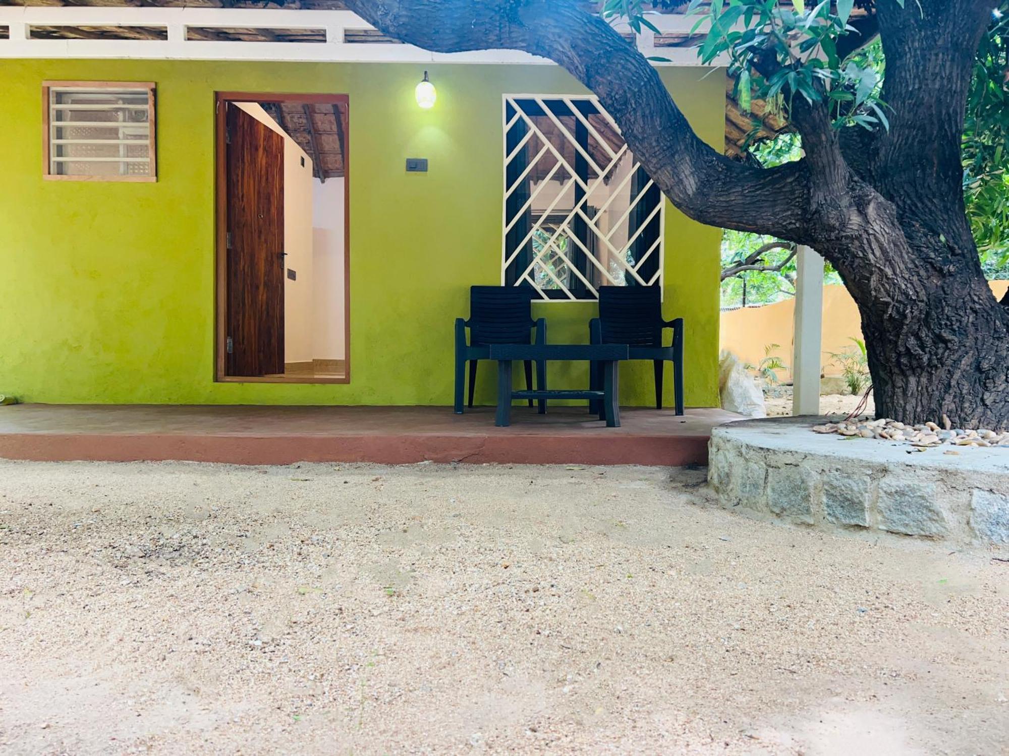 Hampi Village Resort & Tutti Cafe 外观 照片